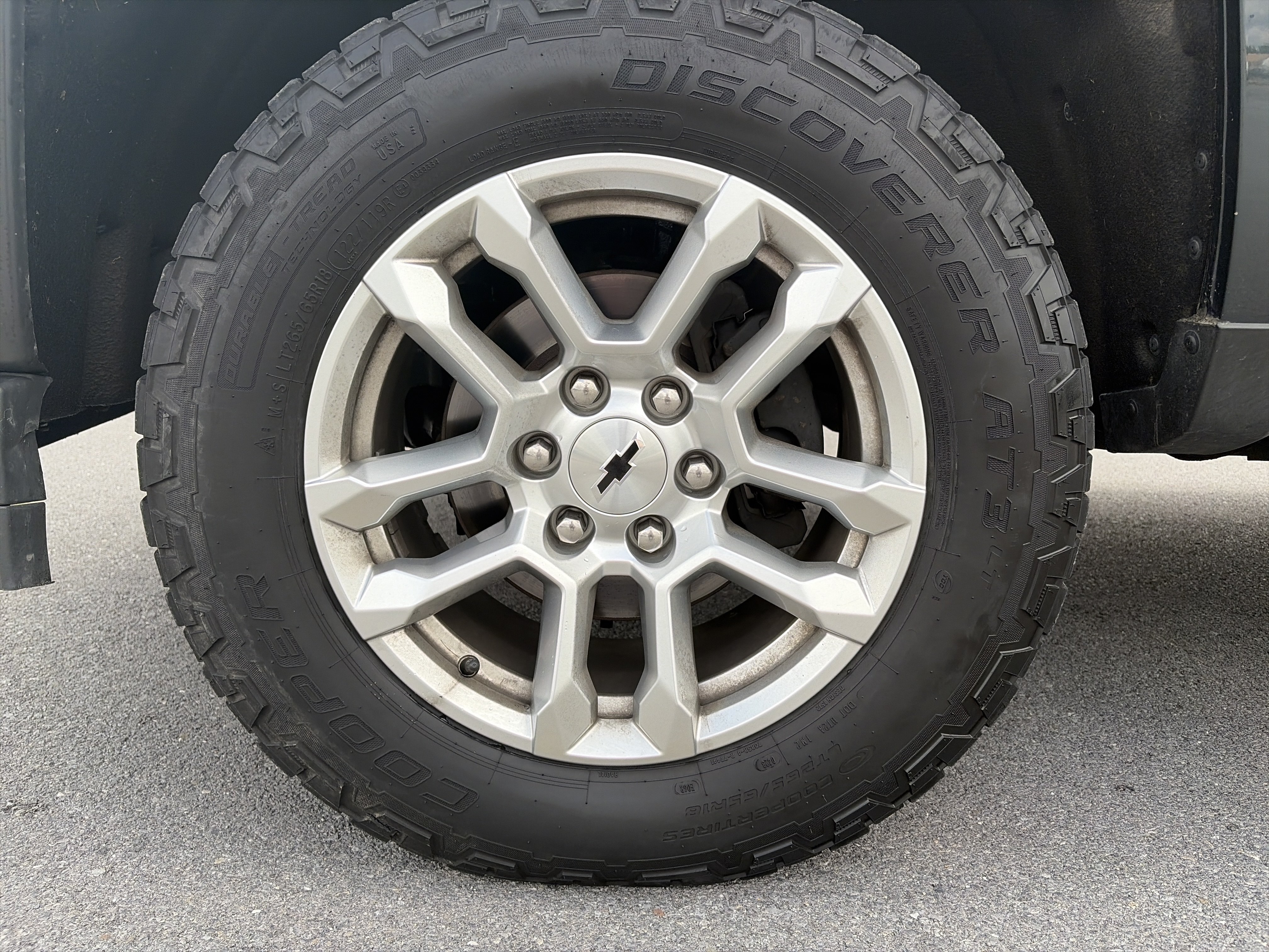 Used 2019 Chevrolet Silverado 1500 W/T AWD/4WD image 14