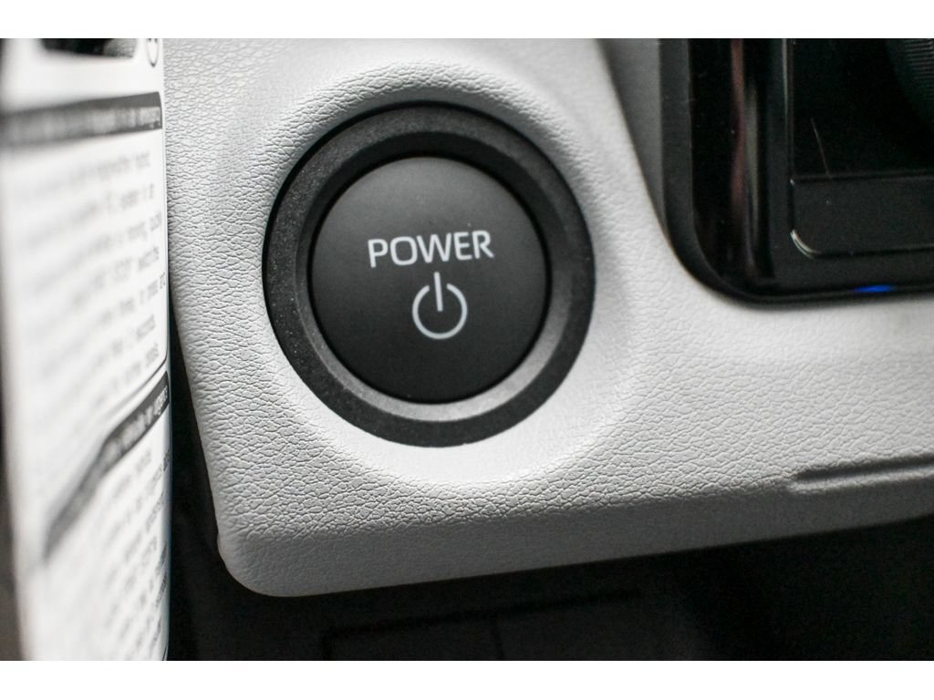 New 2026 Subaru Solterra AWD/4WD image 22
