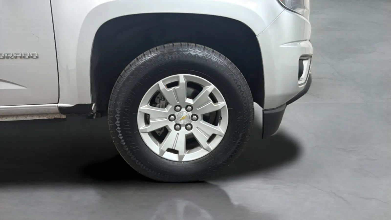Used 2020 Chevrolet Colorado LT w/ LT Convenience Package AWD/4WD image 23