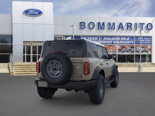 New 2025 Ford Bronco Outer Banks w/ Sasquatch Package image 8