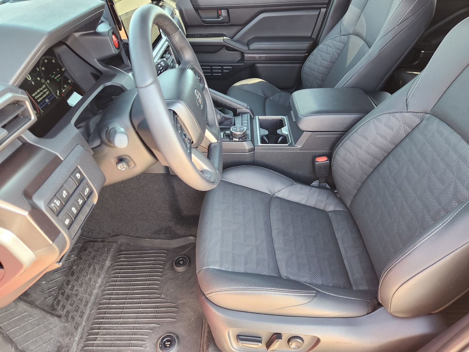 Used 2025 Toyota 4Runner TRD Off-Road Premium image 16