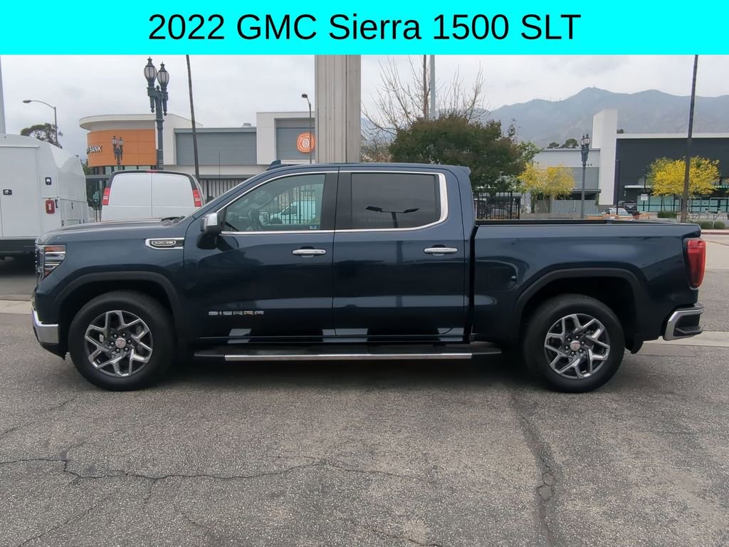 Used 2022 GMC Sierra 1500 SLT w/ SLT Convenience Package image 2