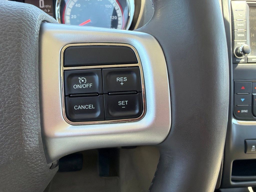 Used 2013 Dodge Durango Crew w/ Trailer Tow Group IV AWD/4WD image 35