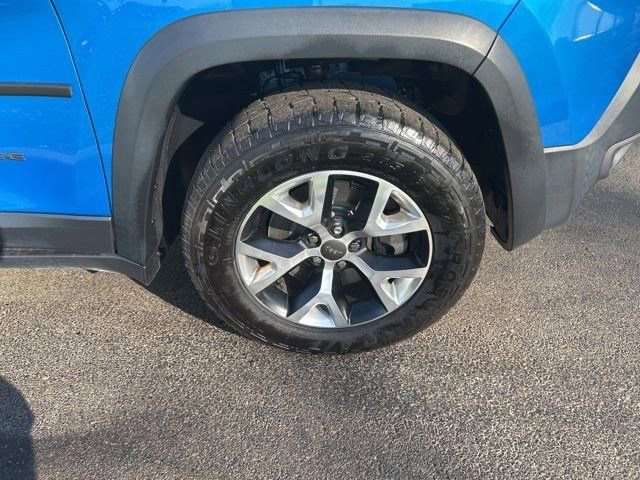 Used 2018 Jeep Cherokee Trailhawk w/ Quick Order Package 27L image 43