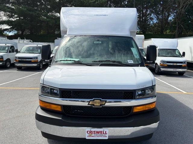 New 2026 Chevrolet Express 3500 w/ Power Convenience Package RWD image 9