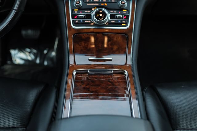 Used 2020 Lincoln Continental AWD w/ Premium Package image 26
