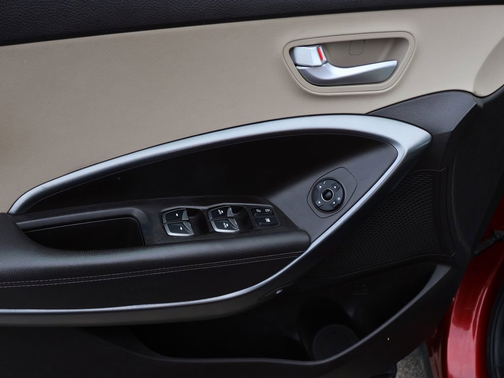 Used 2017 Hyundai Santa Fe Sport w/ Cargo Package image 23