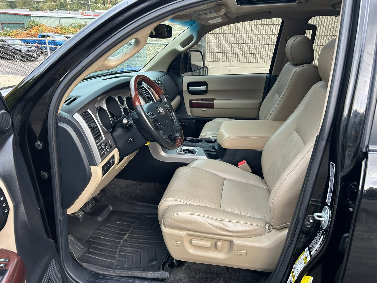 Used 2012 Toyota Sequoia Platinum image 14