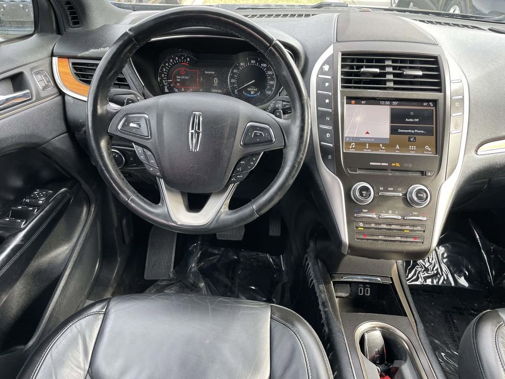 Used 2019 Lincoln MKC Select w/ Select Plus Package image 23