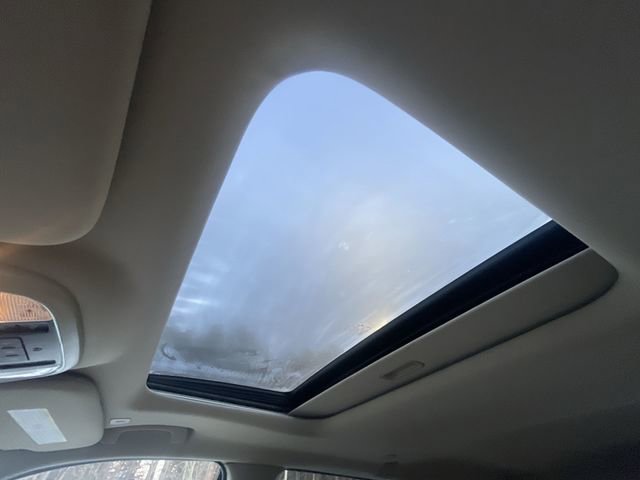 Used 2020 Jeep Grand Cherokee Limited image 37