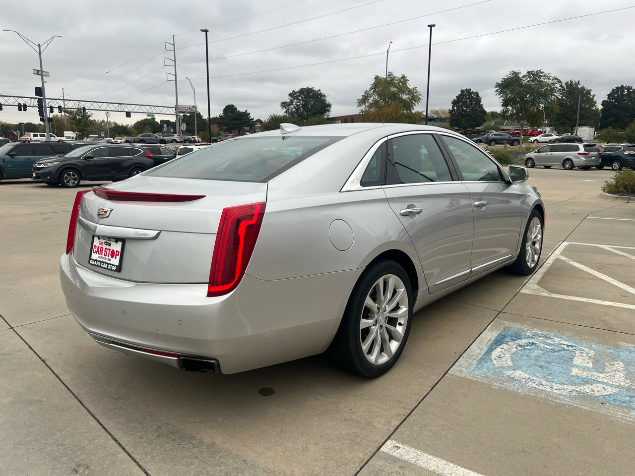 Used 2017 Cadillac XTS Luxury image 6