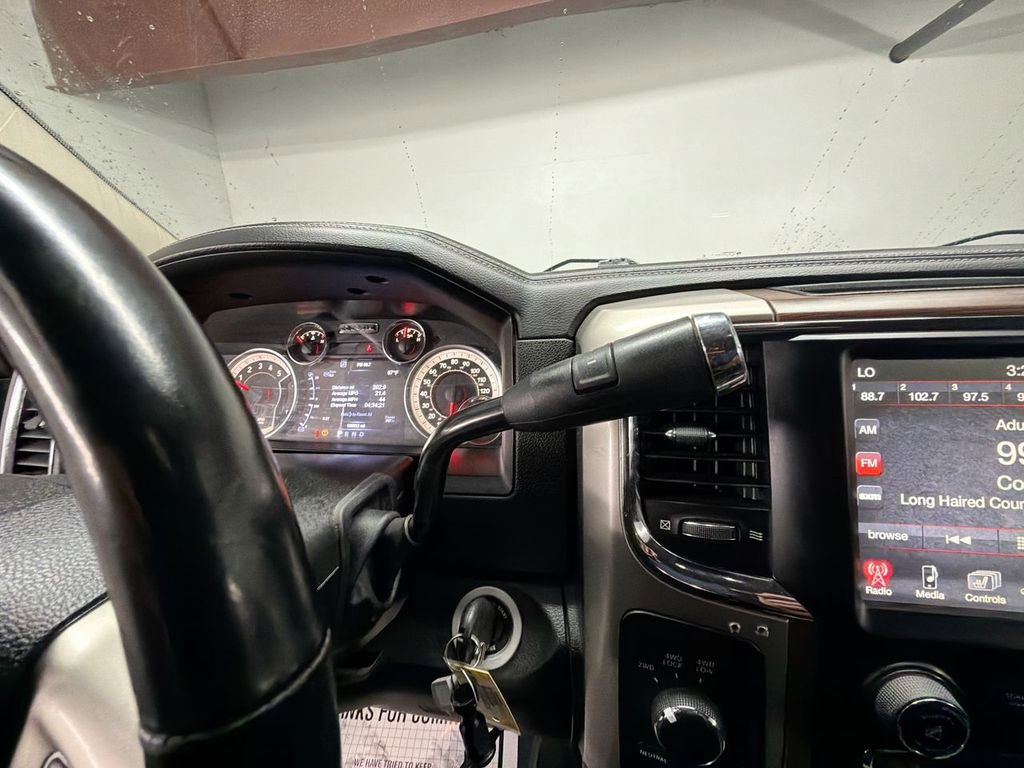 Used 2017 RAM 2500 Laramie AWD/4WD image 15