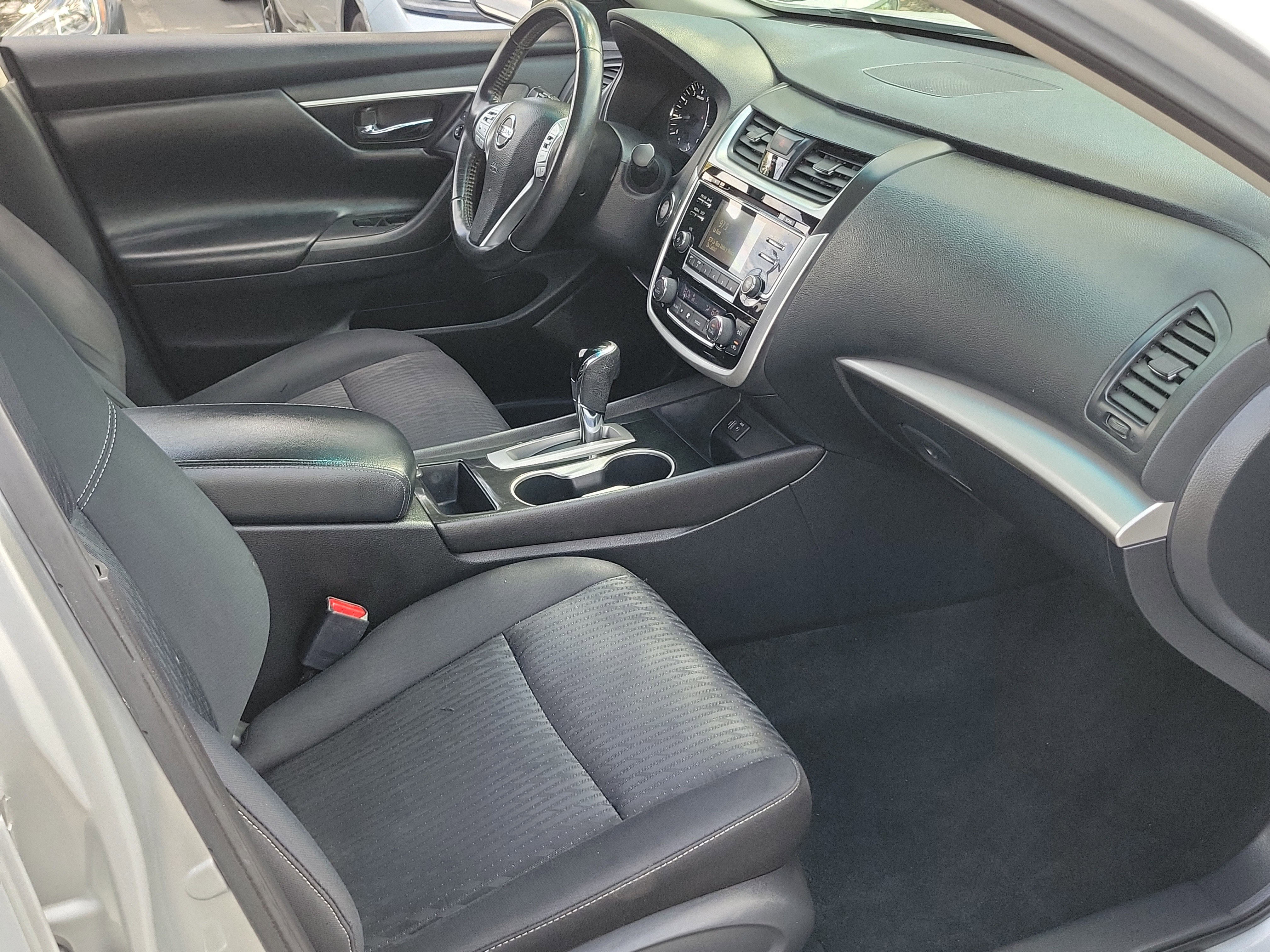 Used 2018 Nissan Altima 2.5 SV image 20