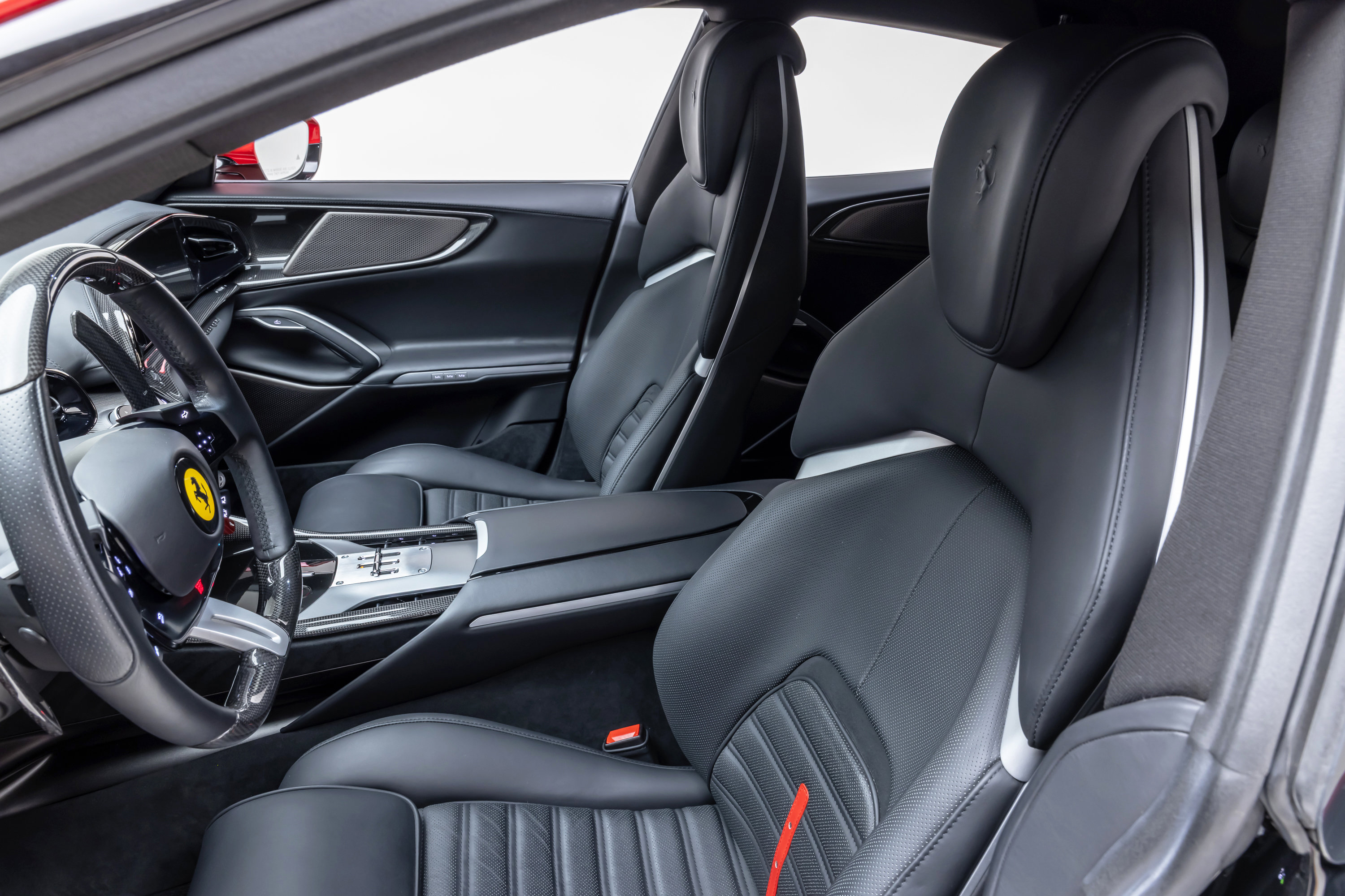 Certified 2023 Ferrari Purosangue image 26