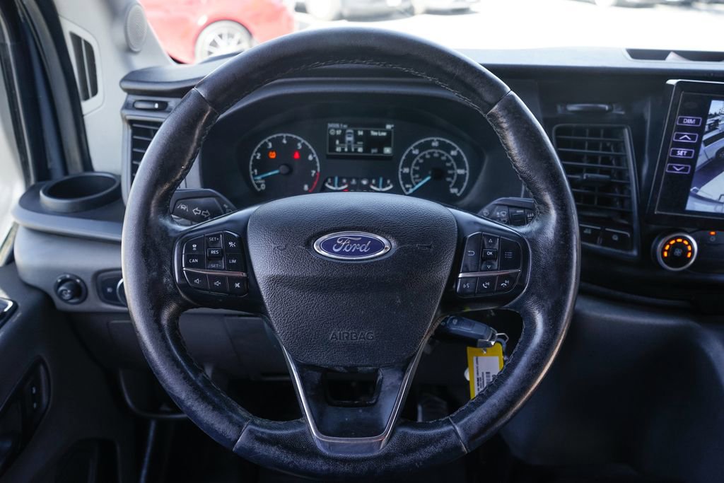 Used 2022 Ford Transit 350 DRW RWD image 21