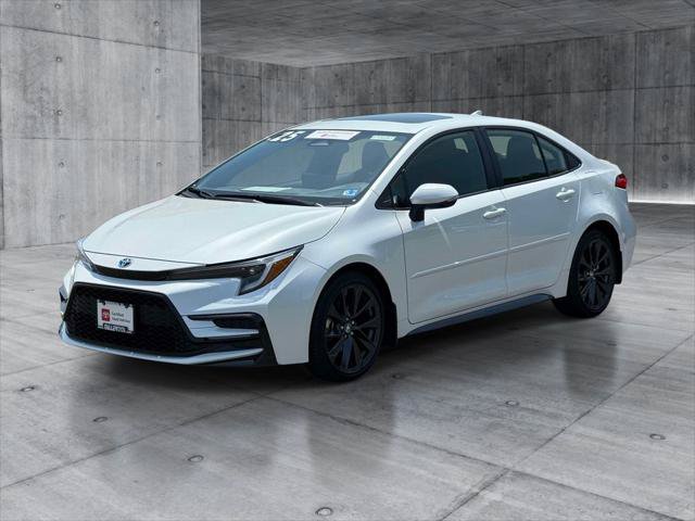 Certified 2025 Toyota Corolla SE w/ SE Premium Package
