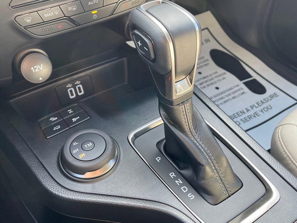 Used 2023 Ford Ranger XLT w/ Equipment Group 302A High image 16