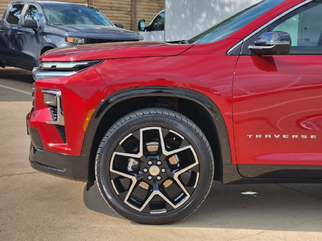 Used 2026 Chevrolet Traverse High Country w/ LPO, Floor Liner Package FWD image 16