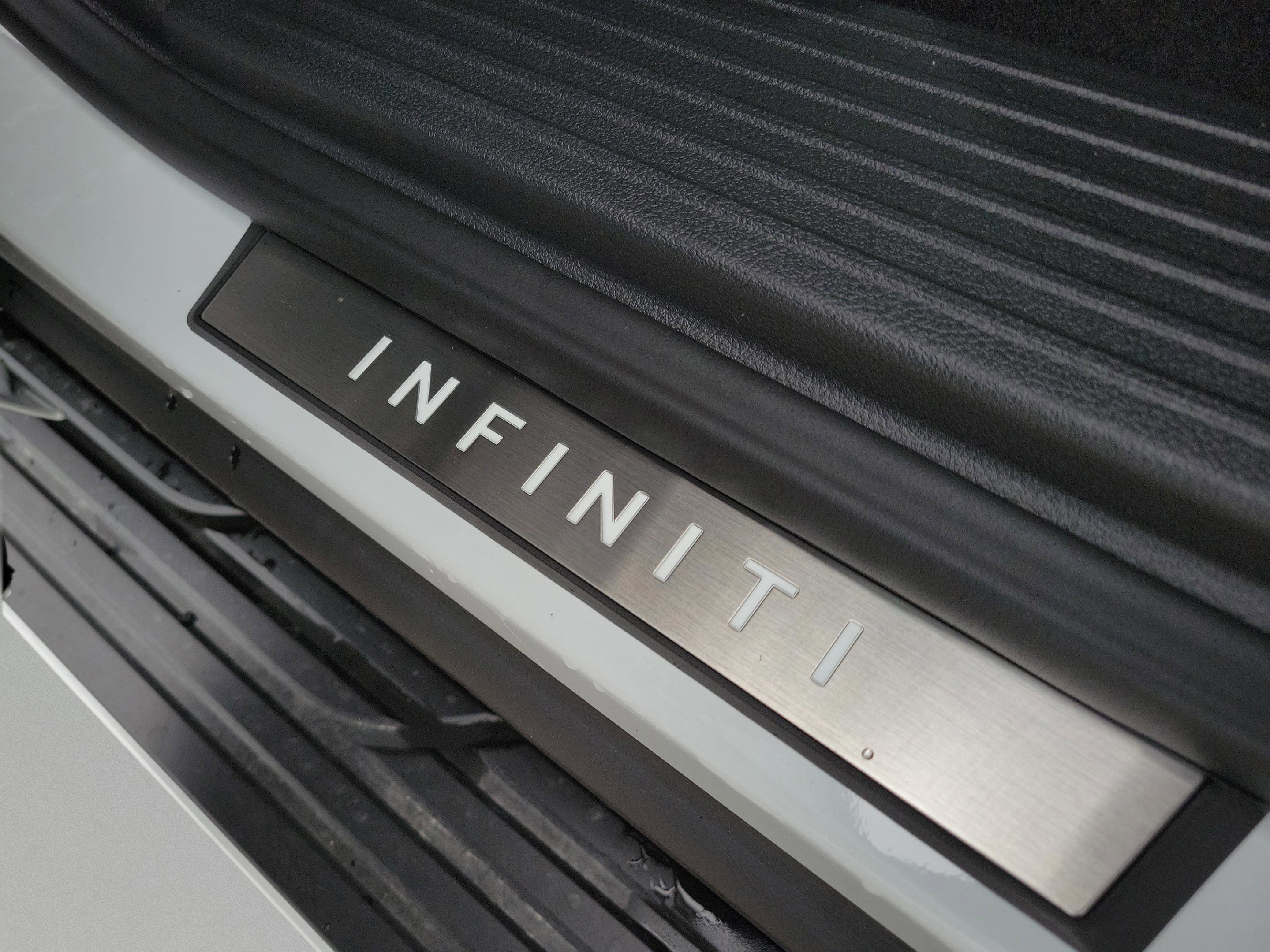 New 2026 INFINITI QX80 Luxe w/ Cargo Package image 21