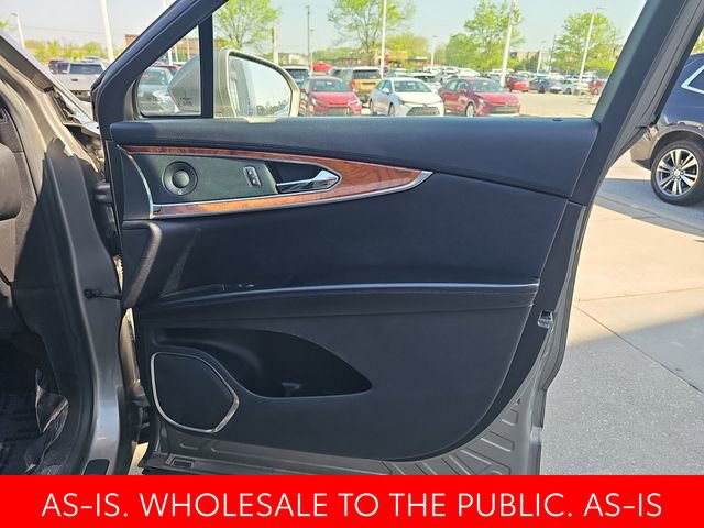Used 2016 Lincoln MKX Reserve w/ Climate Package AWD/4WD image 37