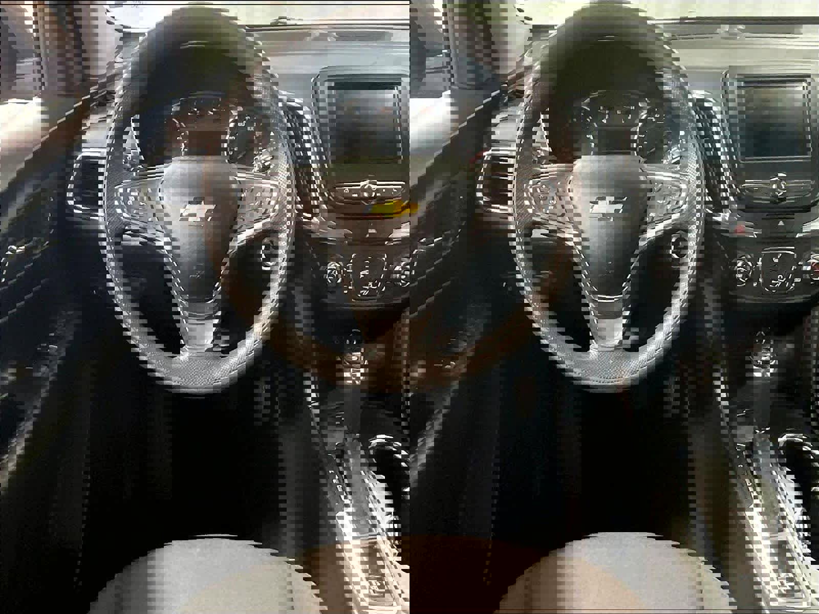 Used 2019 Chevrolet Equinox LT image 16