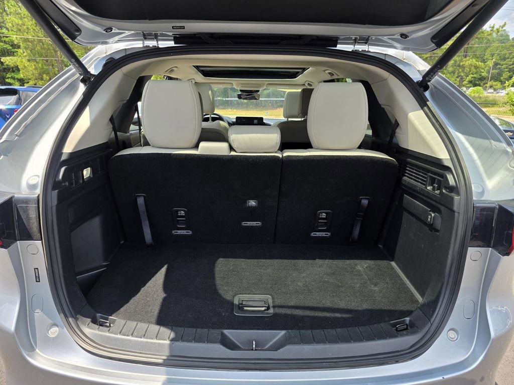 Used 2024 MAZDA CX-90 3.3 Turbo w/ Premium Package AWD/4WD image 9