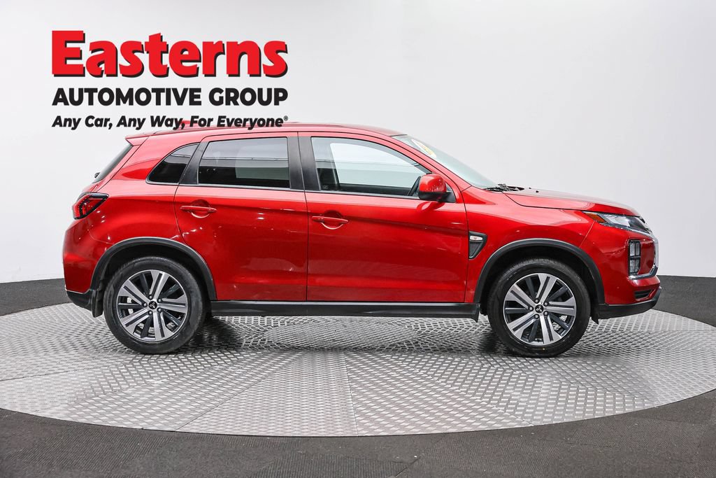 Used 2023 Mitsubishi Outlander Sport ES AWD/4WD image 3