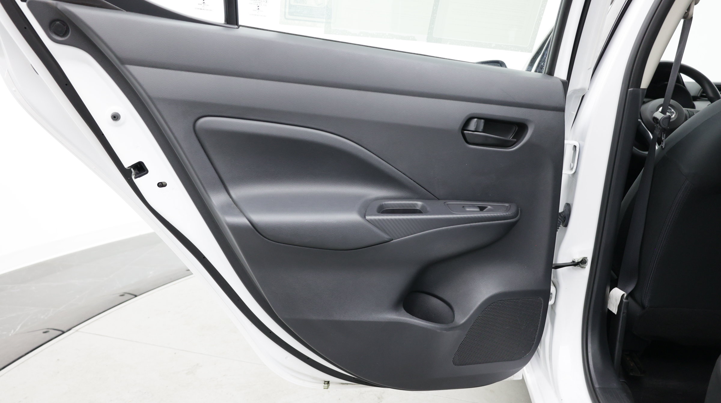 Used 2020 Nissan Versa S FWD image 26