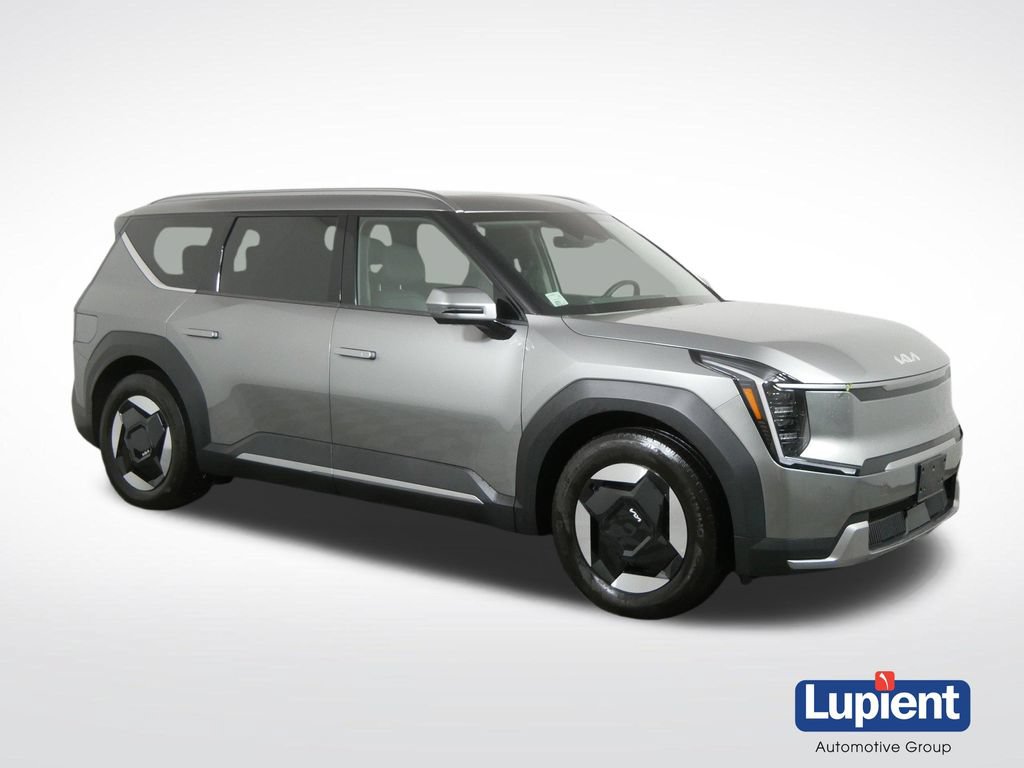 Used 2024 Kia EV9 Wind