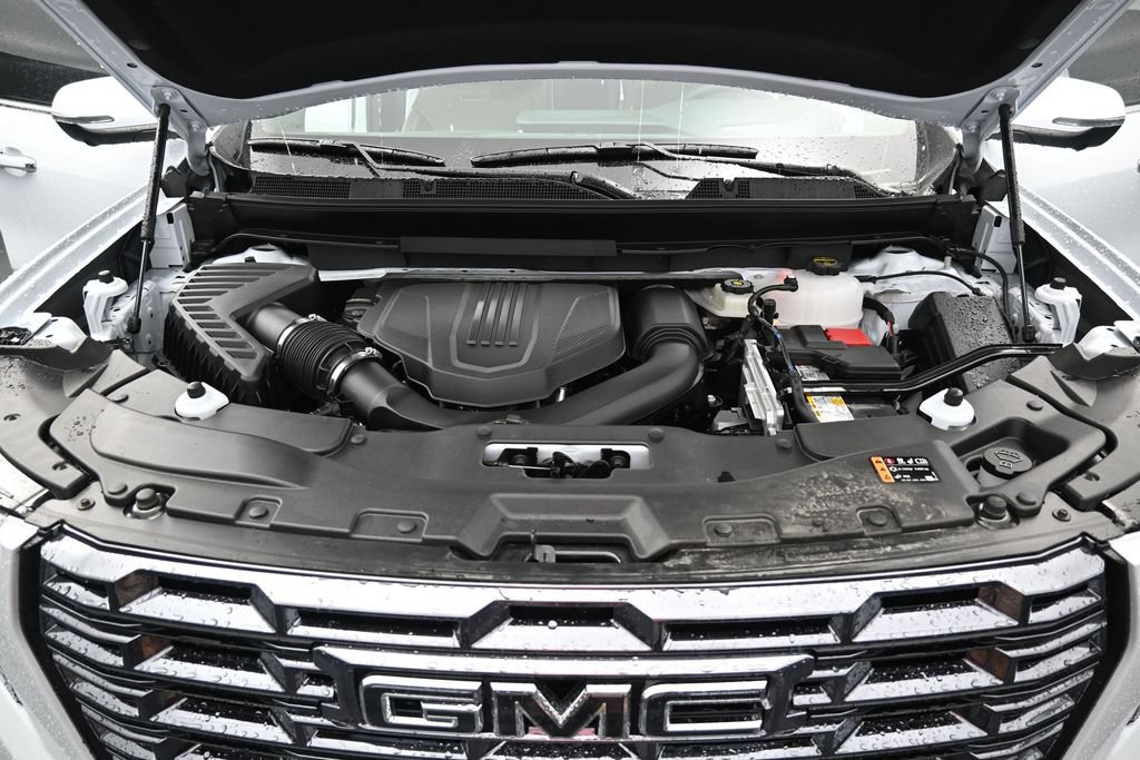 Used 2026 GMC Acadia Denali Ultimate w/ LPO, Floor Liner Package AWD/4WD image 41