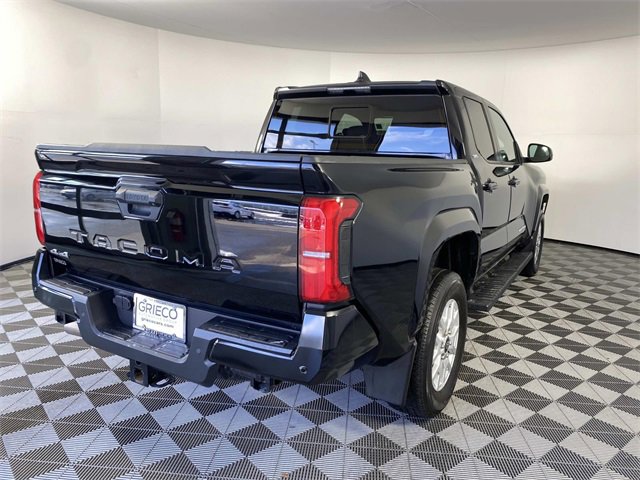 Used 2024 Toyota Tacoma SR5 image 9