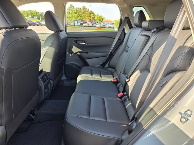 New 2026 Nissan Rogue Dark Armor FWD image 13