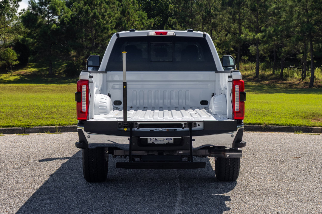 New 2026 Ford F250 Lariat image 9