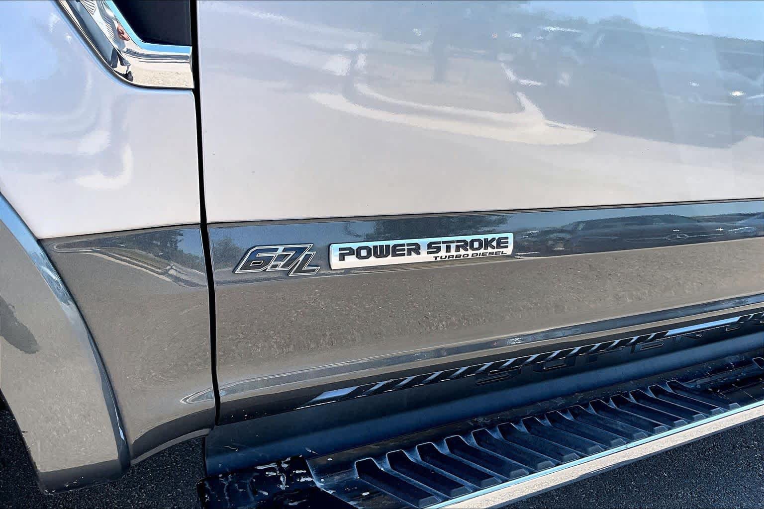 Used 2020 Ford F250 Lariat w/ Lariat Ultimate Package AWD/4WD image 31