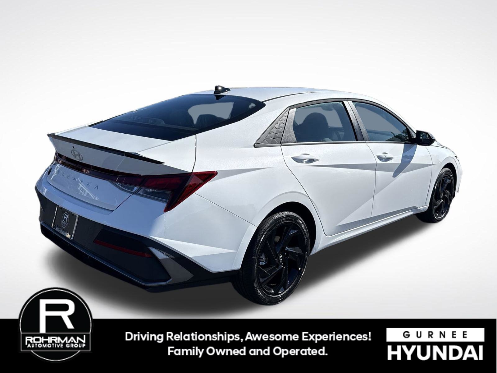 New 2026 Hyundai Elantra SEL Sport FWD image 8