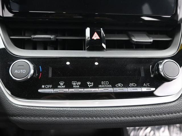 Used 2023 Toyota Corolla SE image 31