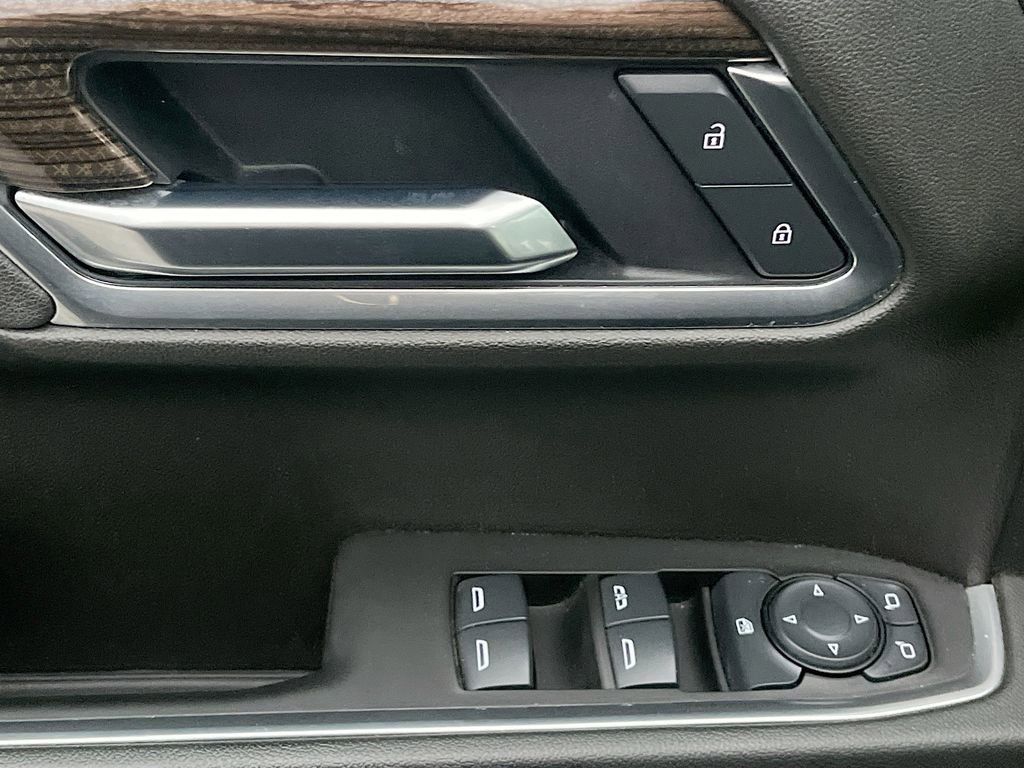 Used 2025 Chevrolet Silverado 1500 RST w/ Z71 Off-Road Package image 18