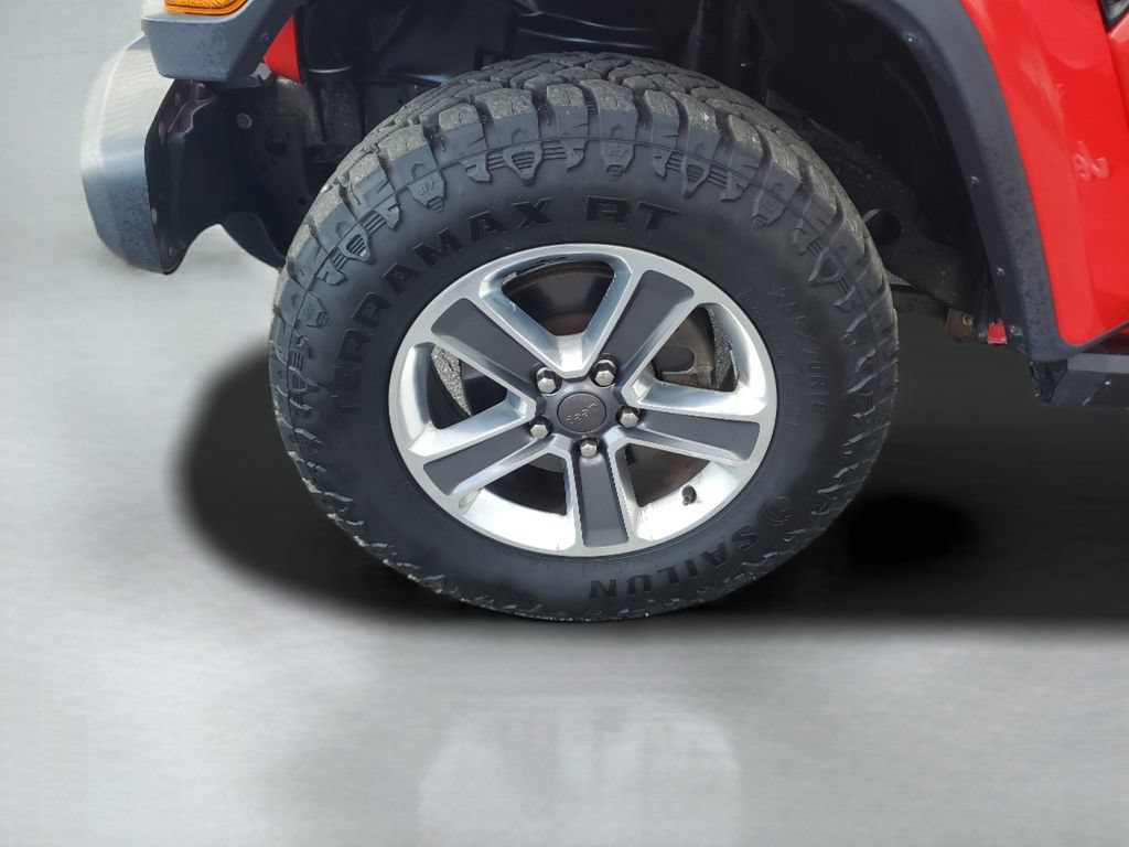 Used 2018 Jeep Wrangler Unlimited Sahara AWD/4WD image 26
