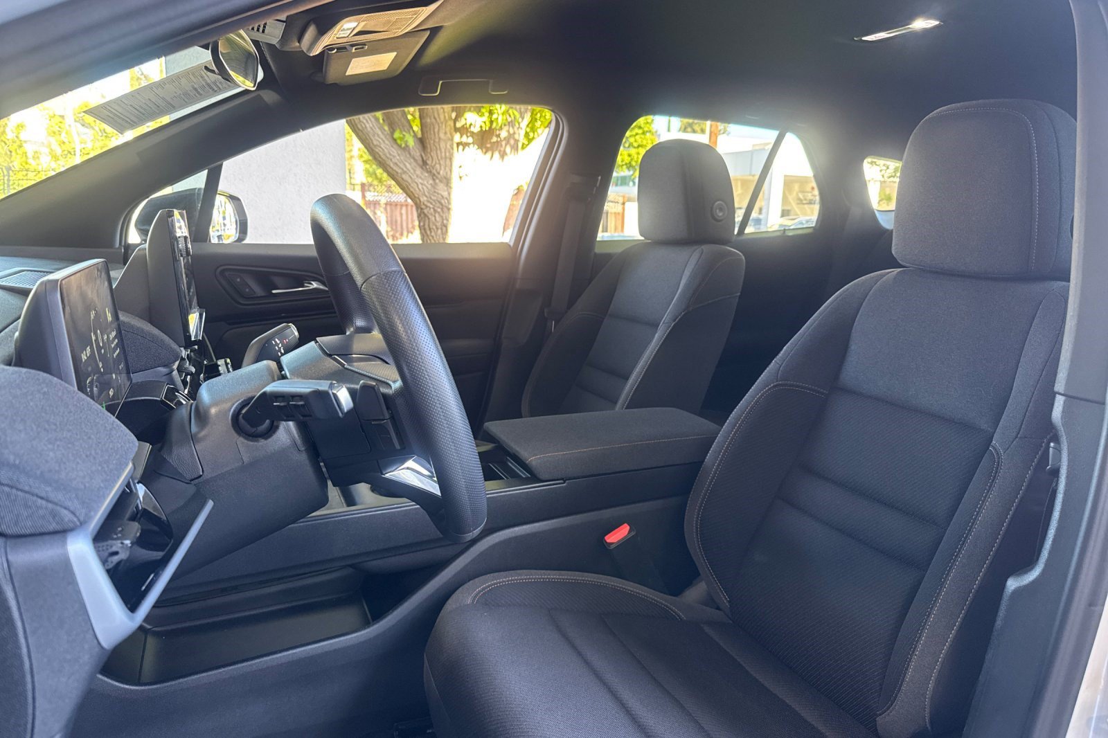 Used 2024 Honda Prologue EX image 5