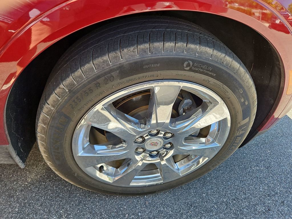 Used 2017 Cadillac XT5 Luxury w/ Driver Awareness Package image 8