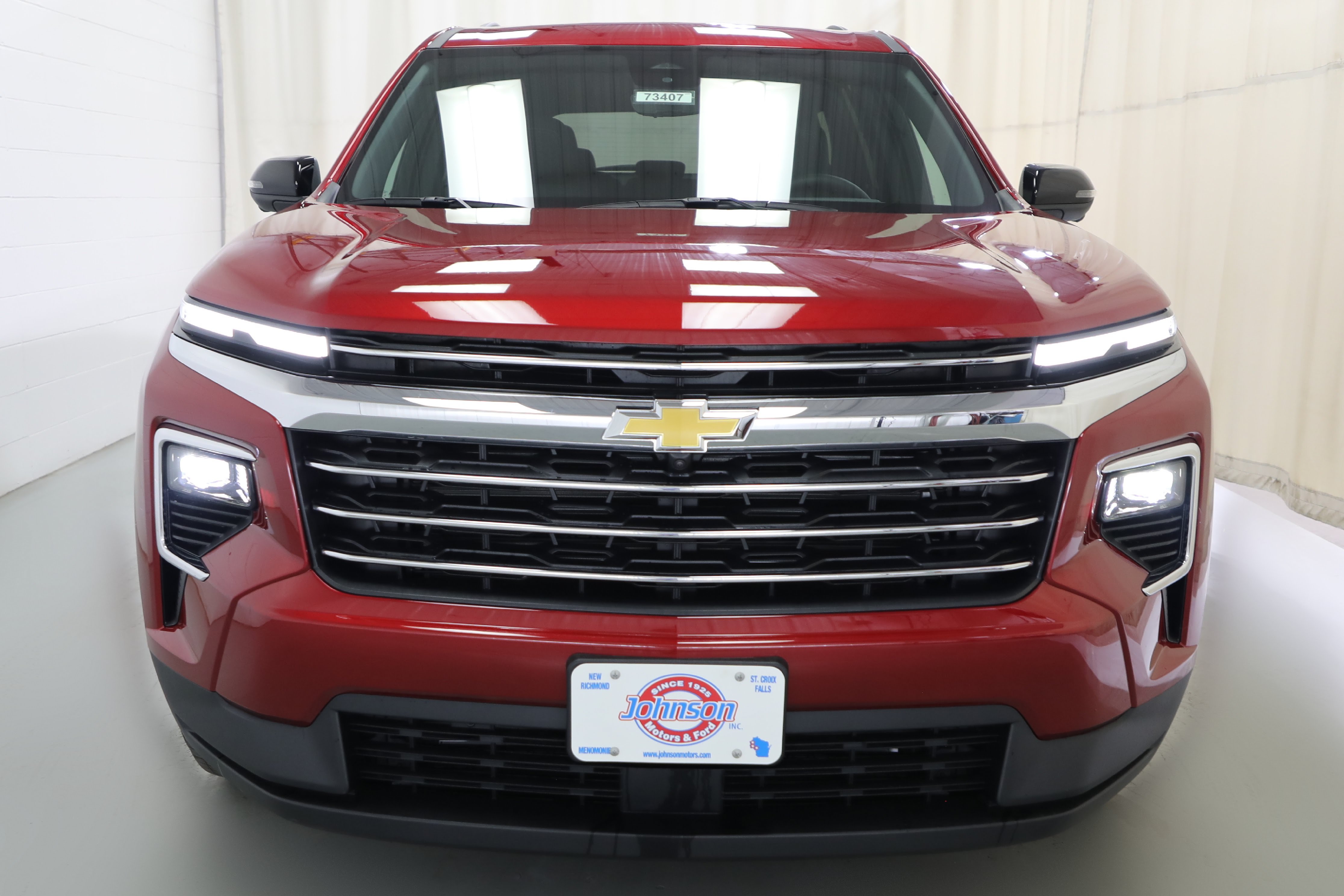 New 2027 Chevrolet Traverse LT w/ Driver Confidence Package AWD/4WD image 17