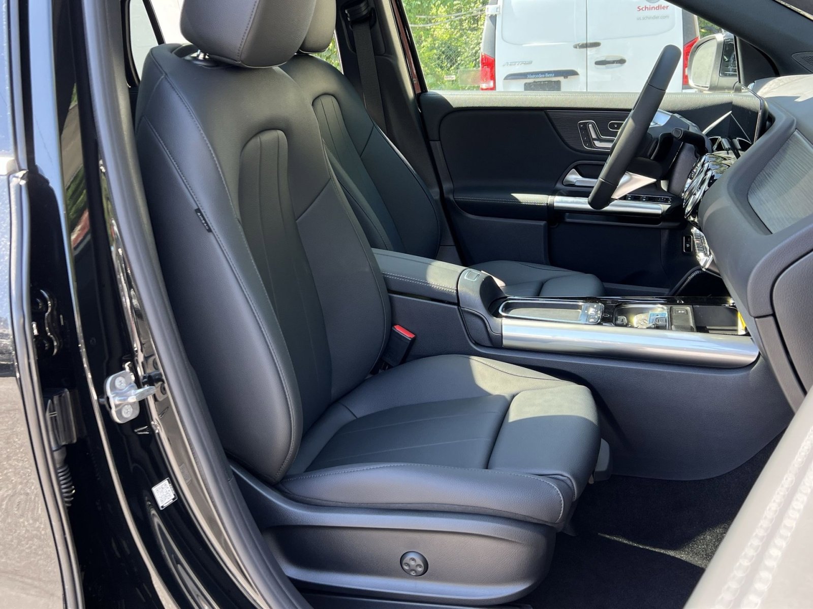 Used 2026 Mercedes-Benz GLA 250 4MATIC image 26