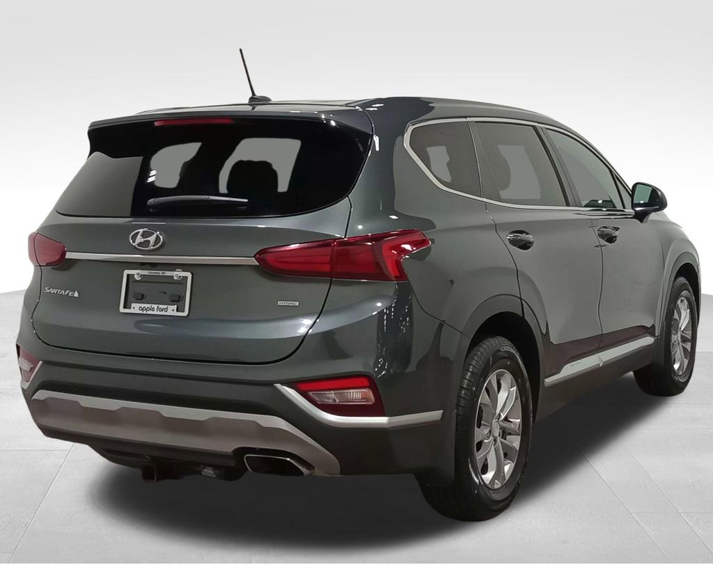 Used 2019 Hyundai Santa Fe SE AWD/4WD image 3