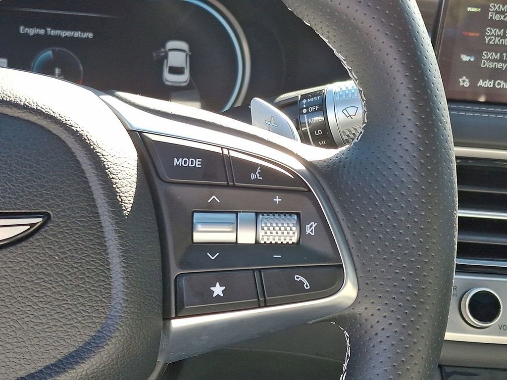 Certified 2025 Genesis G70 3.3T Advanced image 18