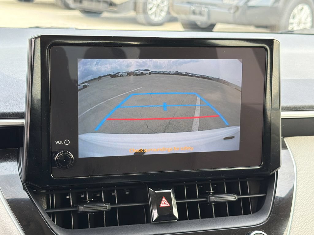 Used 2024 Toyota Corolla LE FWD image 26