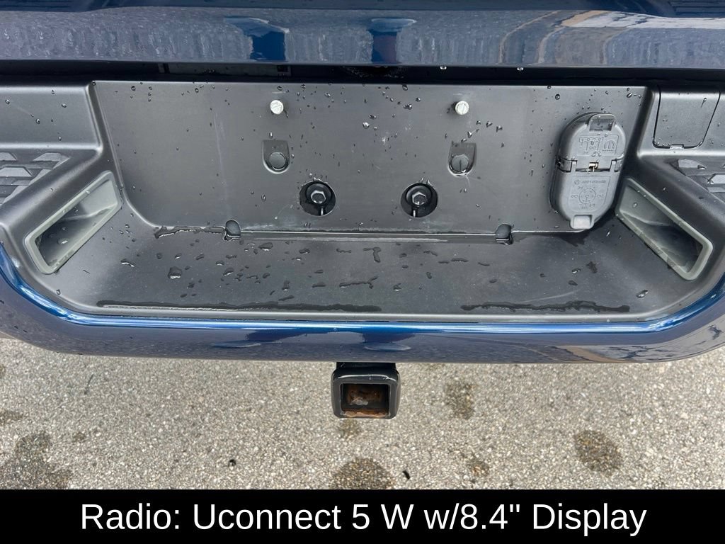 Used 2024 RAM 1500 Big Horn RWD image 9