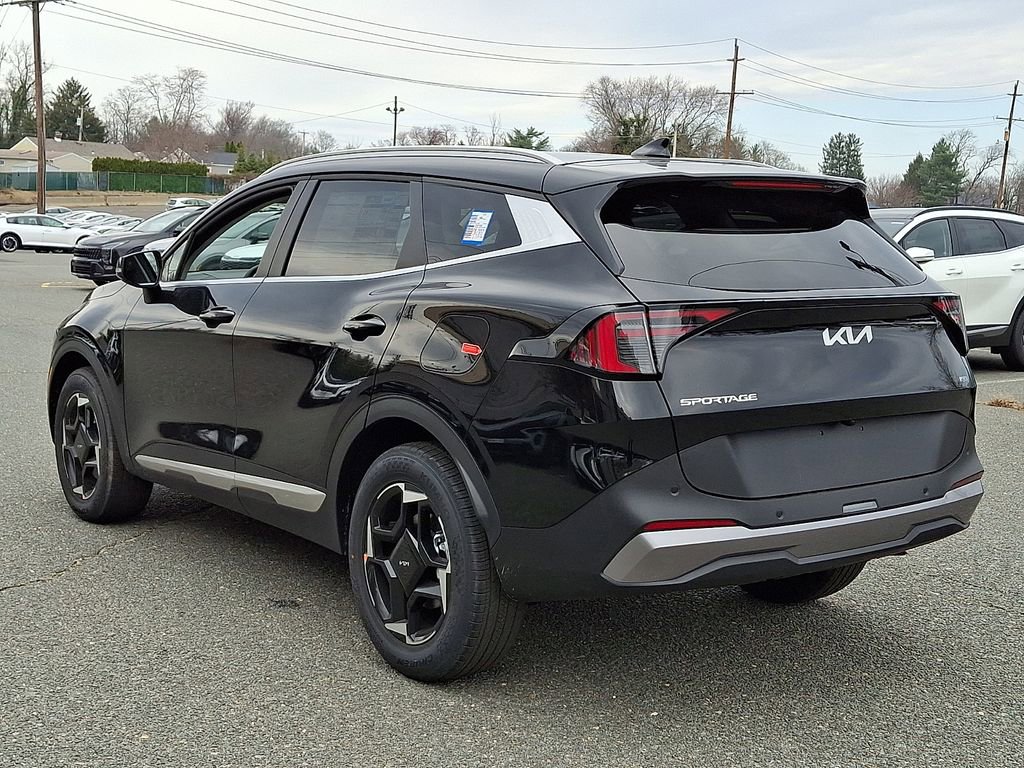 New 2026 Kia Sportage EX AWD/4WD image 3