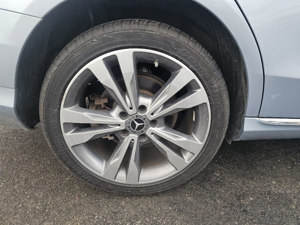 Used 2018 Mercedes-Benz C 300 4MATIC Sedan image 18