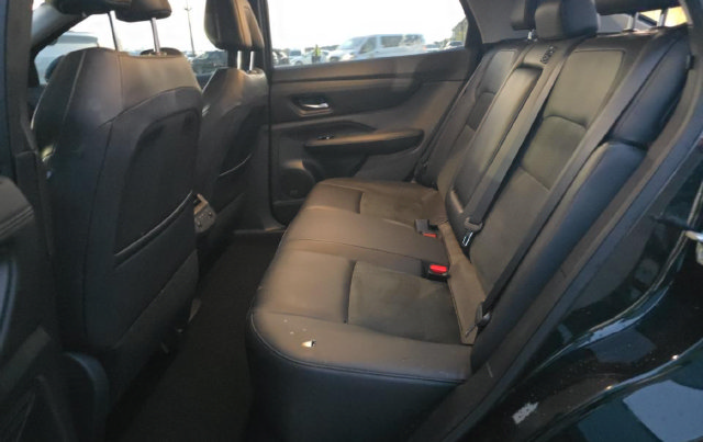 Used 2024 Nissan Ariya AWD image 9