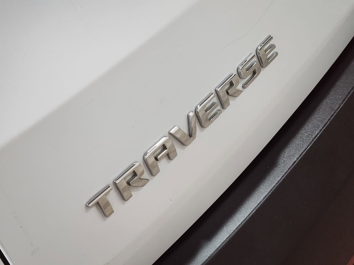 Used 2018 Chevrolet Traverse LS FWD image 26